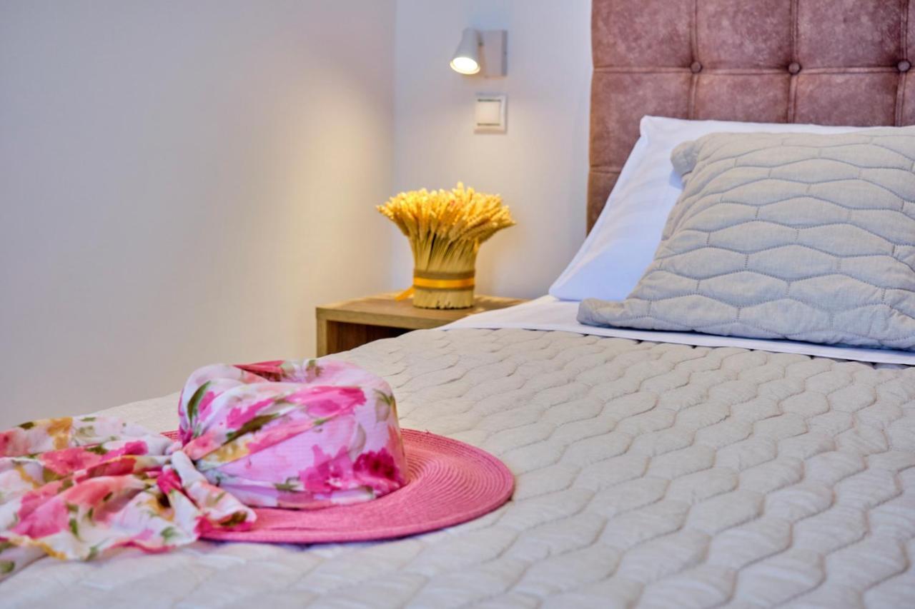 Sunflower Suites Gouvia Corfu 外观 照片